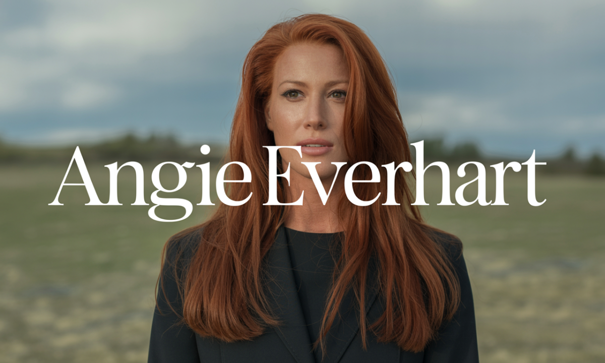 découvrez angie everhart, actrice et mannequin américaine renommée, connue pour son charme et sa carrière dans le cinéma et la mode.