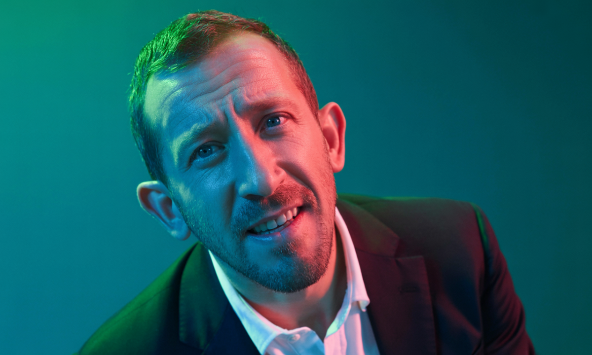 découvrez la carrière et les œuvres de dany boon, acteur et réalisateur français célèbre pour son humour et ses films à succès.