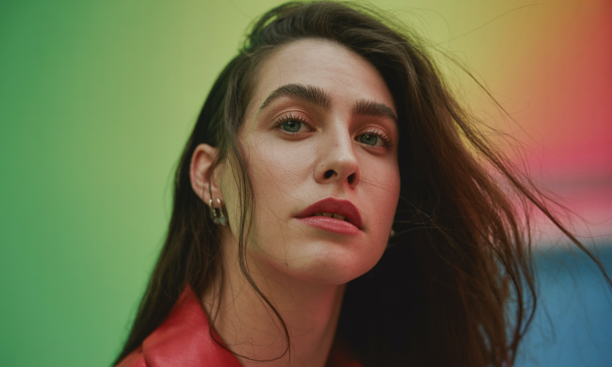 découvrez jenifer bartoli, chanteuse française emblématique, connue pour sa carrière musicale couronnée de succès et son influence dans la pop française.