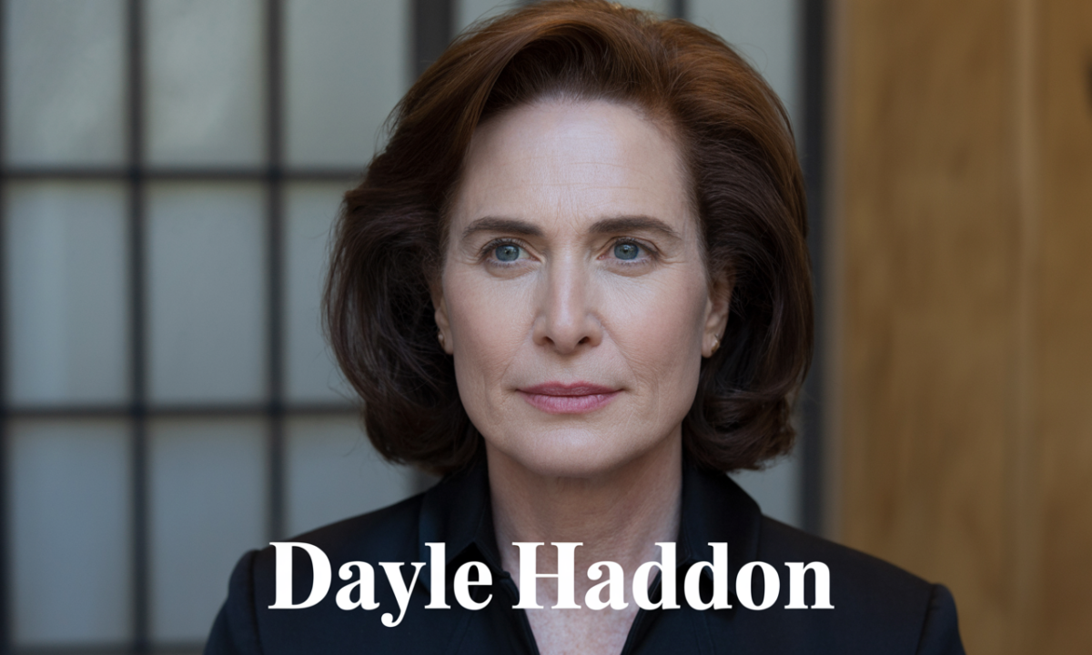 découvrez dayle haddon, icône de beauté et modèle inspirante, reconnue pour son élégance intemporelle et son engagement envers la confiance en soi à tout âge.